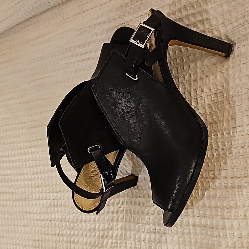 Lightly Used Vince Camuto Peep toe Bootie/heel.